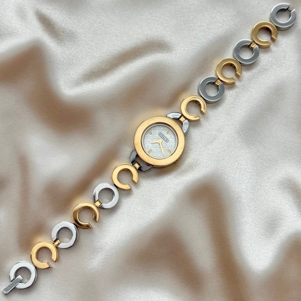 AUTHENTIC RARE VINTAGE COACH TWO-TONED WATCH - Picture 2 of 7